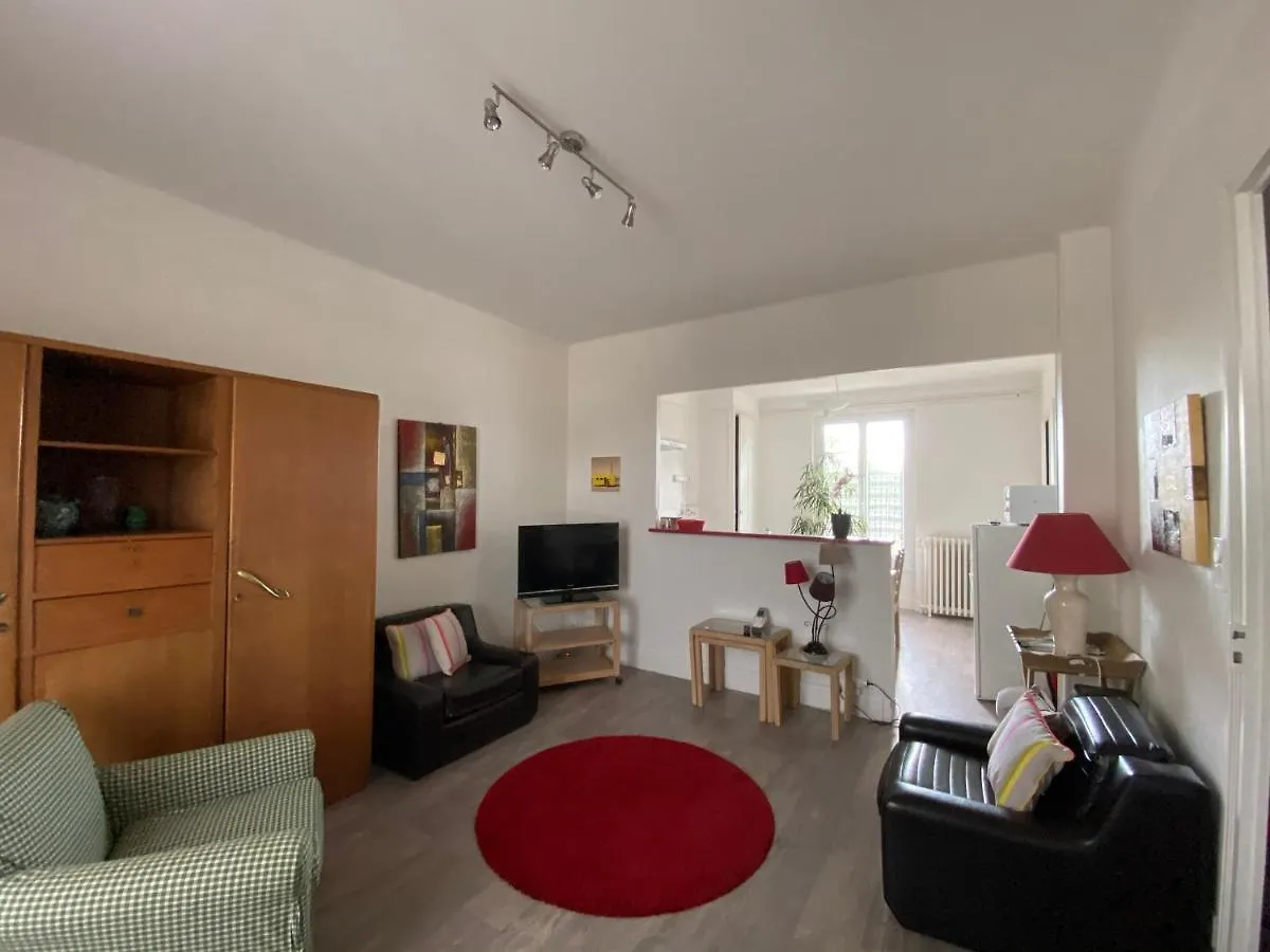 Grand F3 2 Ch Calme Confort Parking Rive Gauche Creps Hippodrome Golf Bellerive-sur-Allier
